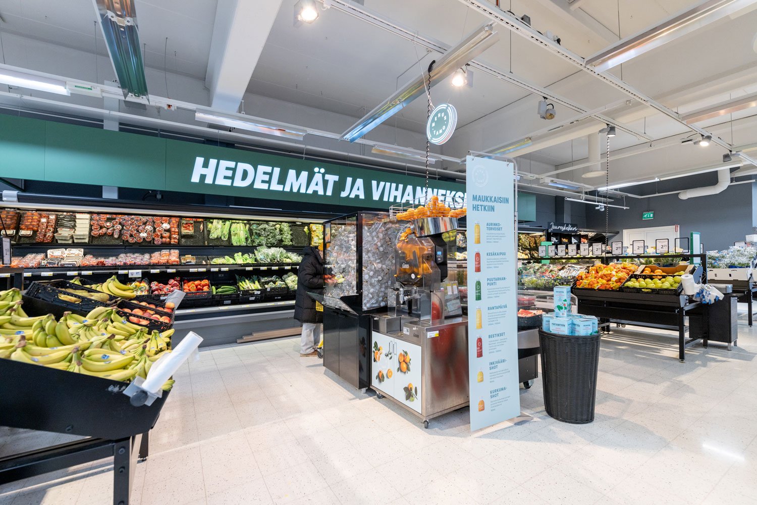 Vastuullisuus näkyy Granon valmistamien tuotteiden materiaaleissa S-markettien miljöömuutoksessa.
