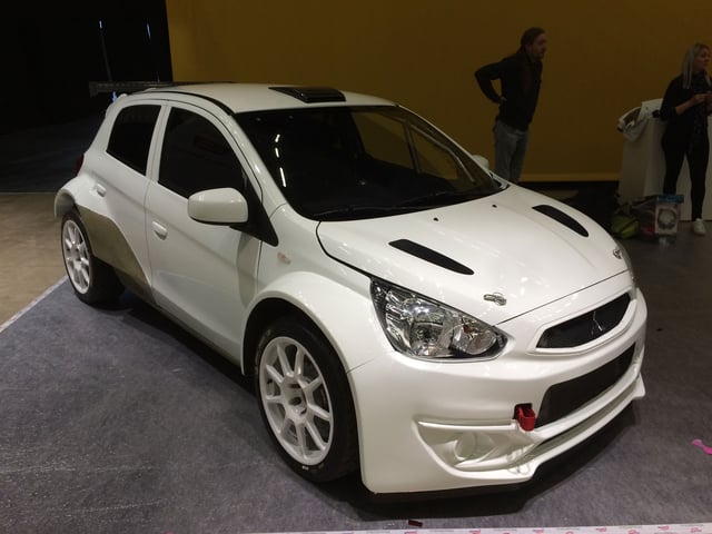 Mitsubishi ennen