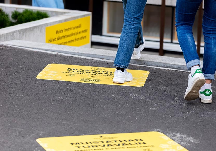 Turvaväliteippaukset myymälöihin ja liiketiloihin 