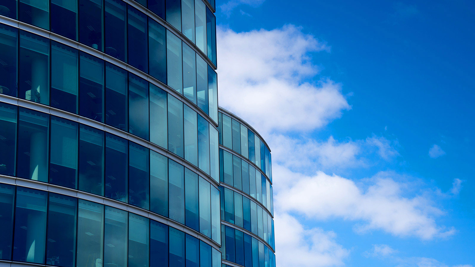 Aurinkosuoja- ja energiakalvot